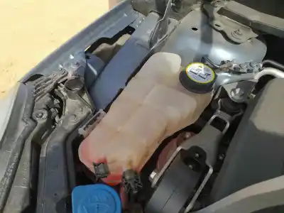 Peça sobressalente para automóvel em segunda mão depósito de expansão por volvo v40 fastback (525) d3 referências oem iam 31338764