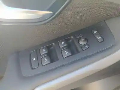 Peça sobressalente para automóvel em segunda mão botão / interruptor elevador vidro dianteiro esquerdo por volvo v40 fastback (525) d3 referências oem iam 31453232