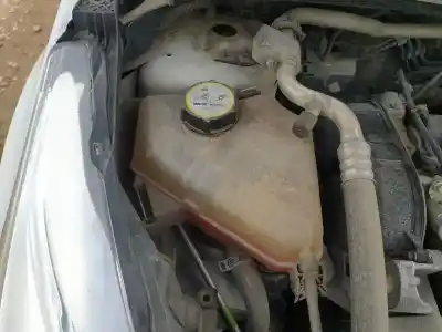 Second-hand car spare part coolant expansion tank for ford fiesta (ccn) titanium oem iam references 1513111