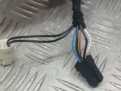 Pezzo di ricambio per auto di seconda mano retrovisore destro per citroen c3 comercial riferimenti oem iam 98128562xt 6 y 2 cables 