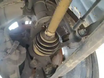 Автозапчасти б/у ПЕРЕДНЯЯ ПРАВАЯ КУЛАЧКА за FIAT PUNTO (EVO) (199)  ссылки OEM IAM 51776377  