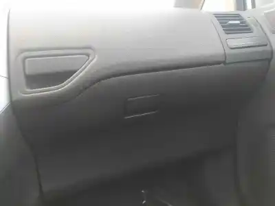 Second-hand car spare part glove compartment for toyota auris hybrid active oem iam references 5555002132b0