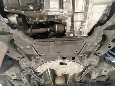 Second-hand car spare part front axle for toyota auris hybrid active oem iam references 5120102101