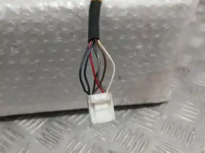 Peça sobressalente para automóvel em segunda mão espelho retrovisor esquerdo por toyota auris active referências oem iam 8794002620  