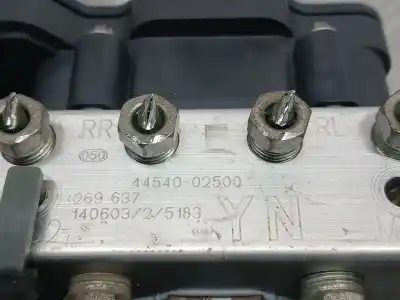 Peça sobressalente para automóvel em segunda mão abs por toyota auris active referências oem iam 4454002500 269637 