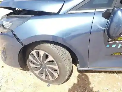 Автозапчастина б/у ПЕРЕДНЕ ЛІВЕ КРИЛО для FORD FIESTA VII (HJ, HF)  Посилання на OEM IAM 2400943  