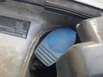 Pièce détachée automobile d'occasion Réservoir De Lave-glace pour VOLKSWAGEN POLO (9N3) Advance Références OEM IAM 6Q0955453P  
