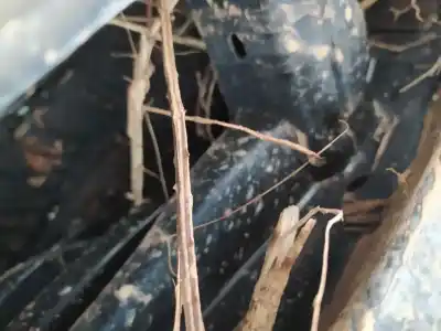 Peça sobressalente para automóvel em segunda mão REFORÇO DO PÁRA CHOQUES TRASEIRO por VOLKSWAGEN POLO  Referências OEM IAM 2G0807305  