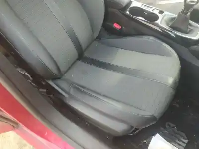 Автозапчасти б/у сиденье правое переднее за PEUGEOT 208 II (UB_, UP_, UW_, UJ_) 1.2 PURETECH 100 ссылки OEM IAM   