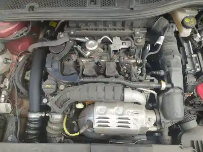 Автозапчастина б/у двигун комплект для PEUGEOT 208 II (UB_, UP_, UW_, UJ_) 1.2 PURETECH 100 Посилання на OEM IAM HN05  