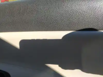 Peça sobressalente para automóvel em segunda mão elevador de vidros dianteiro direito por kia cee'd (jd) 1.6 crdi 136 referências oem iam 82481a2700