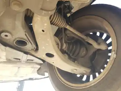 Pezzo di ricambio per auto di seconda mano Braccio Sospensione Inferiore Anteriore Destro per FORD FOCUS II (DA_, HCP, DP) 1.6 TDCI Riferimenti OEM IAM 1570284  