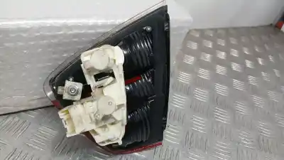 Second-hand car spare part interior left tailgate light for bmw 3 (e90) 320 d oem iam references 0406883 0284942224 