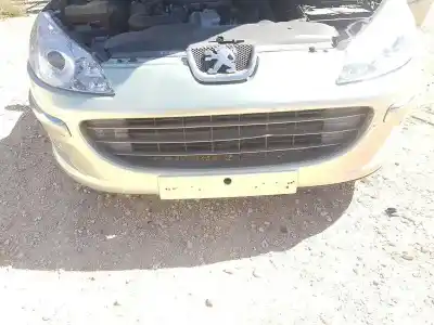 Pièce détachée automobile d'occasion Le Pare-choc Avant pour PEUGEOT 407 (6D_) 1.6 HDI 110 (6D9HZC, 6D9HYC) Références OEM IAM 7401RA  