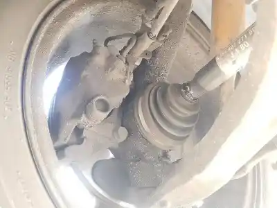 Автозапчасти б/у передняя левая кулачка за AUDI A4 B5 (8D2) 1.9 TDI ссылки OEM IAM 8D0407257AL  