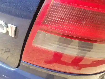 Автозапчасти б/у правый задний фонарь за audi a4 b5 (8d2) 1.9 tdi ссылки oem iam 8d0945112a  