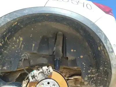 Pezzo di ricambio per auto di seconda mano PASSARUOTA POSTERIORE SINISTRA per VOLKSWAGEN T-ROC (A11, D11)  Riferimenti OEM IAM 2GA810971B  