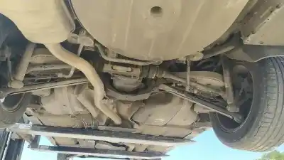 Pièce détachée automobile d'occasion ESSIEU ARRIÈRE pour BMW 3 (E46)  Références OEM IAM 33316770830  