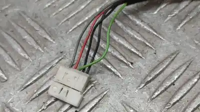 Peça sobressalente para automóvel em segunda mão espelho retrovisor esquerdo por bmw 3 (e46) 320 d referências oem iam 51168245125  