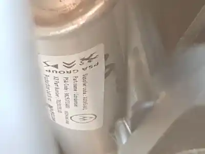 Peça sobressalente para automóvel em segunda mão condensador / radiador de ar condicionado por opel corsa f 1.2 (68) referências oem iam 9825371480