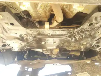 Peça sobressalente para automóvel em segunda mão charrió / suporte de eixo dianteiro por opel corsa f 1.2 (68) referências oem iam 9834696980