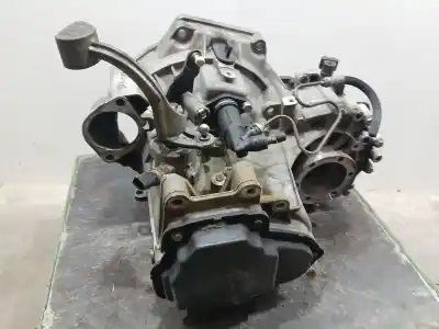 Tweedehands auto-onderdeel VERSNELLINGSBAK voor VOLKSWAGEN POLO (6N2)  OEM IAM-referenties ESP 5VELOCIDADES 18080