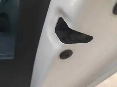 Piesă de schimb auto la mâna a doua încuietoare ușa din dreapta spate pentru seat arona style edition referințe oem iam 5ta839016e