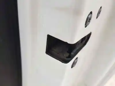 Peça sobressalente para automóvel em segunda mão fechadura da porta dianteira direita por fiat 500 e icon referências oem iam 52138078