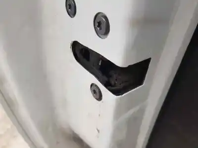 Peça sobressalente para automóvel em segunda mão fechadura da porta dianteira esquerda por fiat 500 e icon referências oem iam 52138077