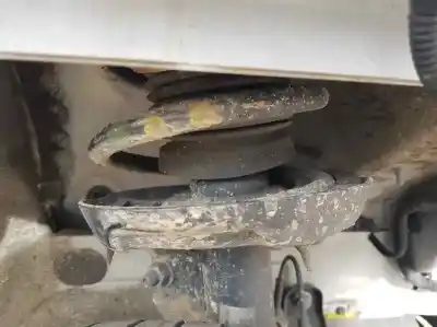 Peça sobressalente para automóvel em segunda mão amortecedor dianteiro direito por fiat 500 e icon referências oem iam 52181827