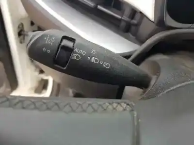 Peça sobressalente para automóvel em segunda mão comutador de limpa vidros por fiat 500 e icon referências oem iam 735783014  