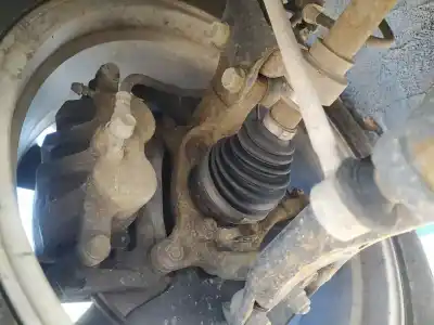 Автозапчасти б/у ПЕРЕДНЯЯ ПРАВАЯ КУЛАЧКА за TOYOTA RAV 4  ссылки OEM IAM 4321178010  