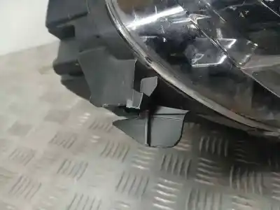 Second-hand car spare part right headlight for citroen c3 live pack oem iam references 9836161580  90203168