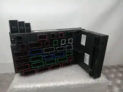 Tweedehands auto-onderdeel relais/zekeringenkastje voor mercedes clase m (w163) 270 cdi (163.113) oem iam-referenties 615613