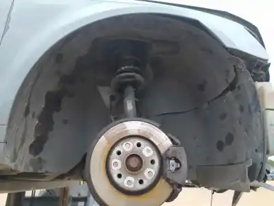 Автозапчастина б/у передня права колесна арка для audi a3 (8p) attration посилання на oem iam 8p0821192b