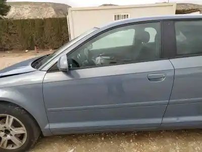 Автозапчастина б/у передні ліві двері для audi a3 (8p) attration посилання на oem iam 8p3831051d