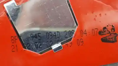 Автозапчасти б/у внутренний правый задний фонарь за audi a3 (8p1) 1.6 tdi ссылки oem iam 8p4945094d  