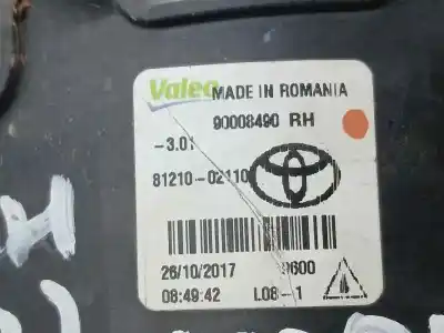 Peça sobressalente para automóvel em segunda mão farol / projetor de nevoeiro direito por toyota yaris active referências oem iam 8121002110