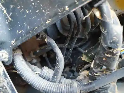 Peça sobressalente para automóvel em segunda mão  por TOYOTA YARIS  Referências OEM IAM 440500D820  