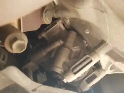 Peça sobressalente para automóvel em segunda mão Compressor De Ar Condicionado A/a A/c por TOYOTA YARIS Active Referências OEM IAM 883100D400  