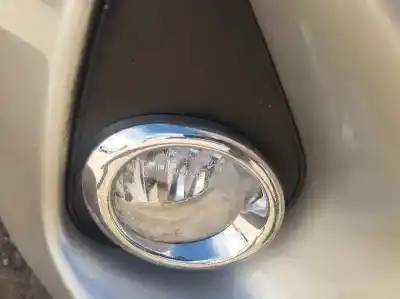 Peça sobressalente para automóvel em segunda mão farol / projetor de nevoeiro direito por toyota yaris active referências oem iam 8121002110