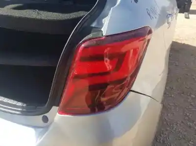 Peça sobressalente para automóvel em segunda mão farolim traseiro direito por toyota yaris active referências oem iam 815510d251