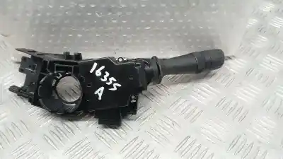 Second-hand car spare part indicator switch for toyota auris hybrid active oem iam references 0272017f852  