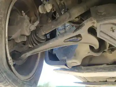 Автозапчастина б/у передній правий нижний рычаг підвіски для AUDI A2 (8Z0) 1.4 TDI Посилання на OEM IAM 8Z0407152L  