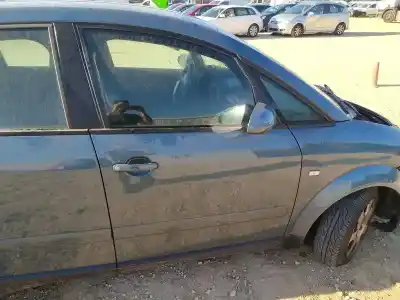 Автозапчасти б/у дверь передняя правая за audi a2 (8z0) 1.4 tdi ссылки oem iam 8z0831052a