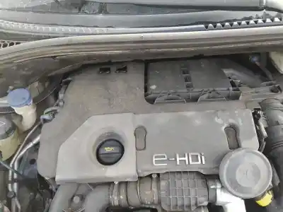 Pièce détachée automobile d'occasion COUVERT DE MOTEUR pour CITROEN C3 II (SC_)  Références OEM IAM 9805388280  