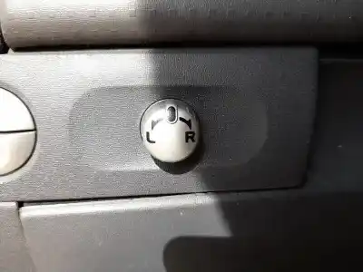 Автозапчасти б/у управление зеркалом за mitsubishi colt vi (z3_a, z2_a) 1.5 di-d (z39a) ссылки oem iam mn108084