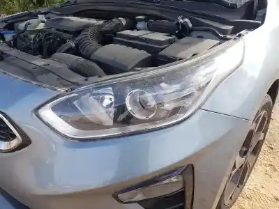 Peça sobressalente para automóvel em segunda mão farol / farolim esquerdo por kia ceed (cd) 1.0 t-gdi referências oem iam 92101j7050