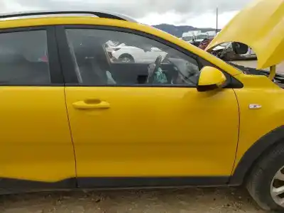 Peça sobressalente para automóvel em segunda mão Porta Dianteira Direita por KIA STONIC (YB) 1.2 CVVT Referências OEM IAM 76004H8401  