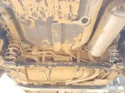 Автозапчастина б/у задня вісь для kia stonic (yb) 1.0 t-gdi eco-dynamics+ посилання на oem iam 55100h8510